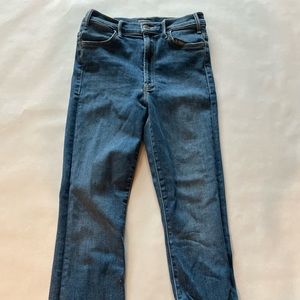 Mother denim hustler ankle fray size 28